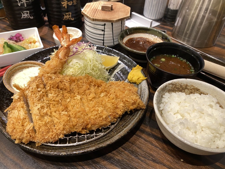 돈카츠잇쇼니 이미지