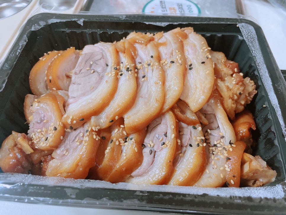 대한민국을만족시킨족발 이미지