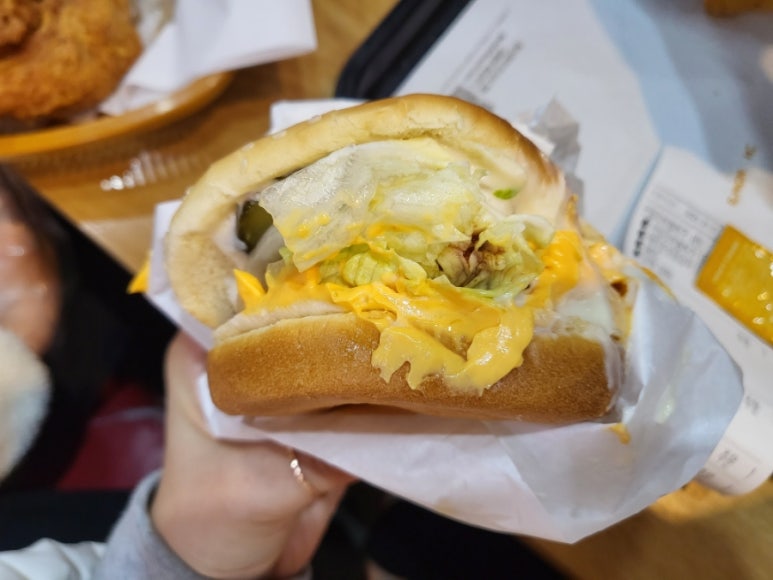 안양1번가맘스터치 이미지