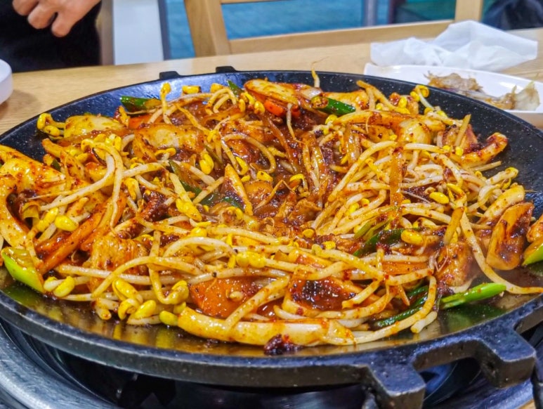 용삼겹 이미지