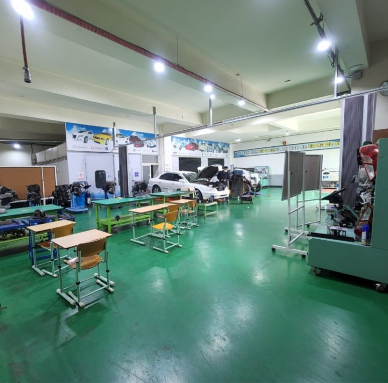 현대직업전문학교 이미지