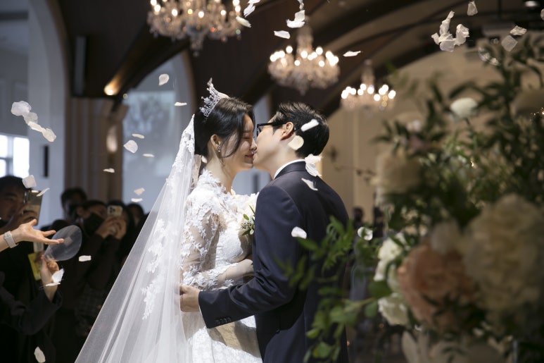 포엠하우스 이미지