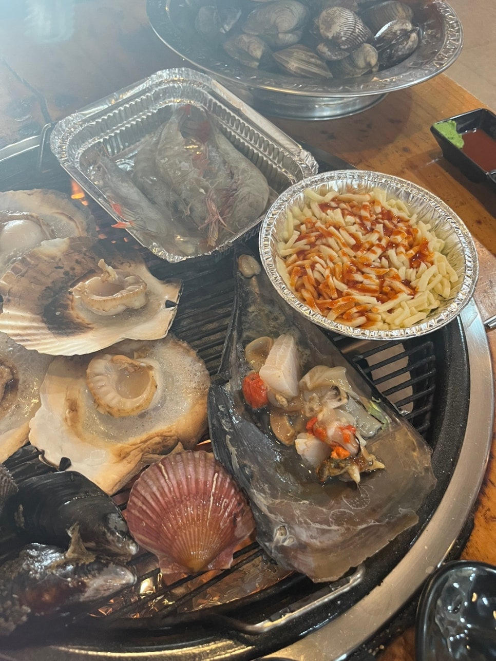 푸짐한조개구이 이미지
