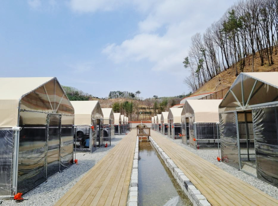 트멍 캠핑장 이미지