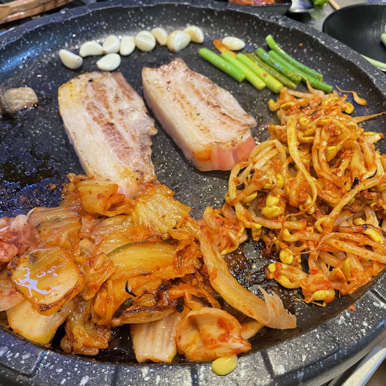 싸돼지의품격 이미지