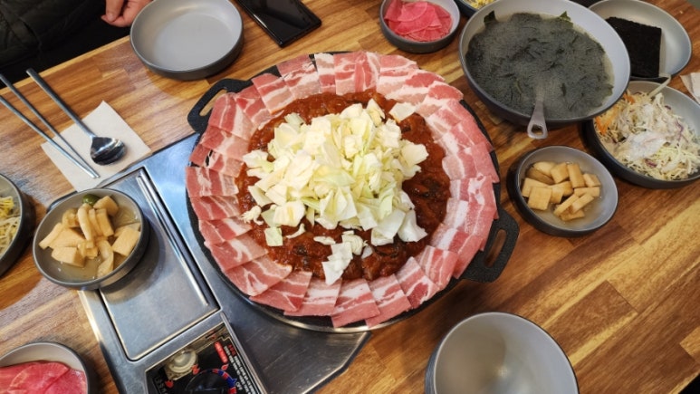 꼬불로꼬불로쭈꾸미 이미지