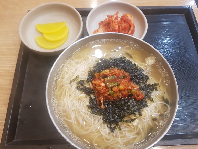 24시멸치국수 이미지