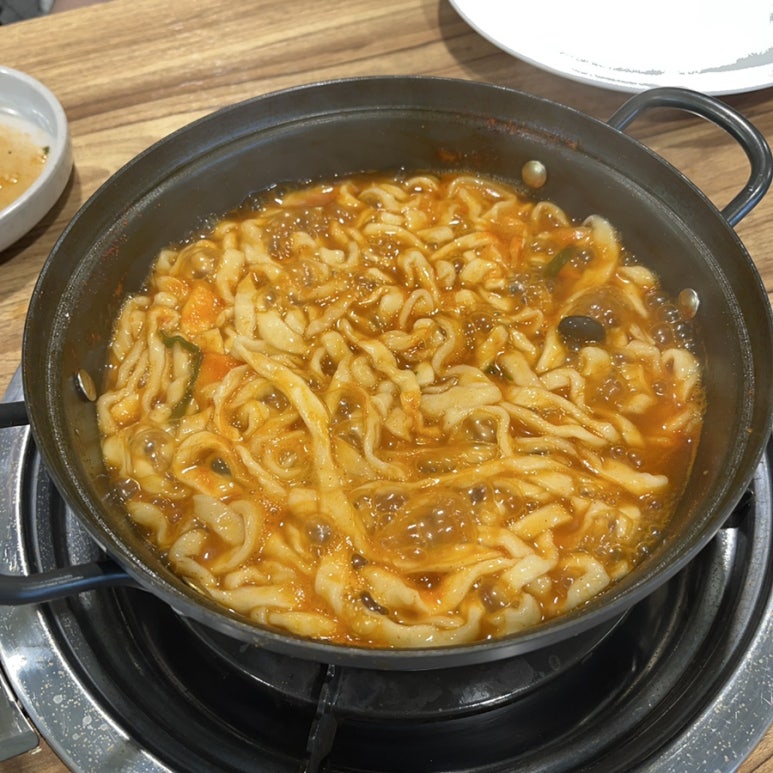 파주심학산밀가마칼국수 이미지