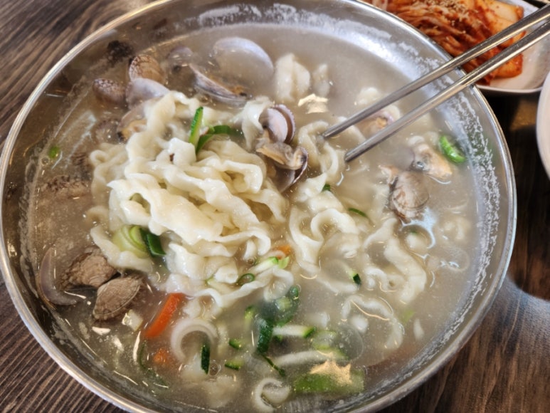 송죽칼국수 이미지