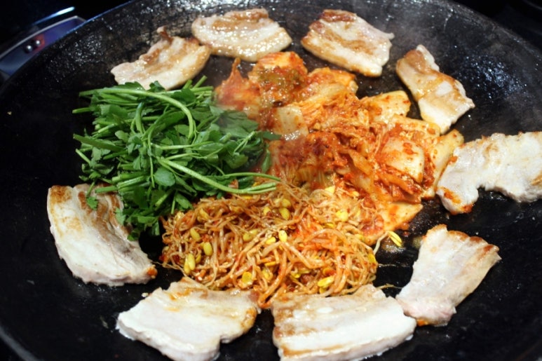 솥고집파주 이미지