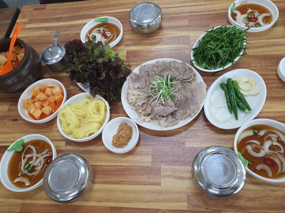 울산돼지국밥 이미지