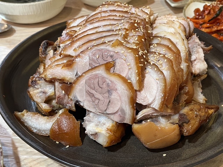 이성수왕족발 이미지