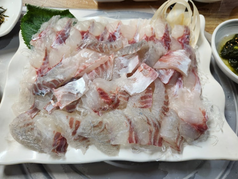 아도치 이미지
