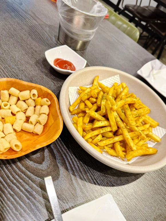황소곱창돌구이 이미지