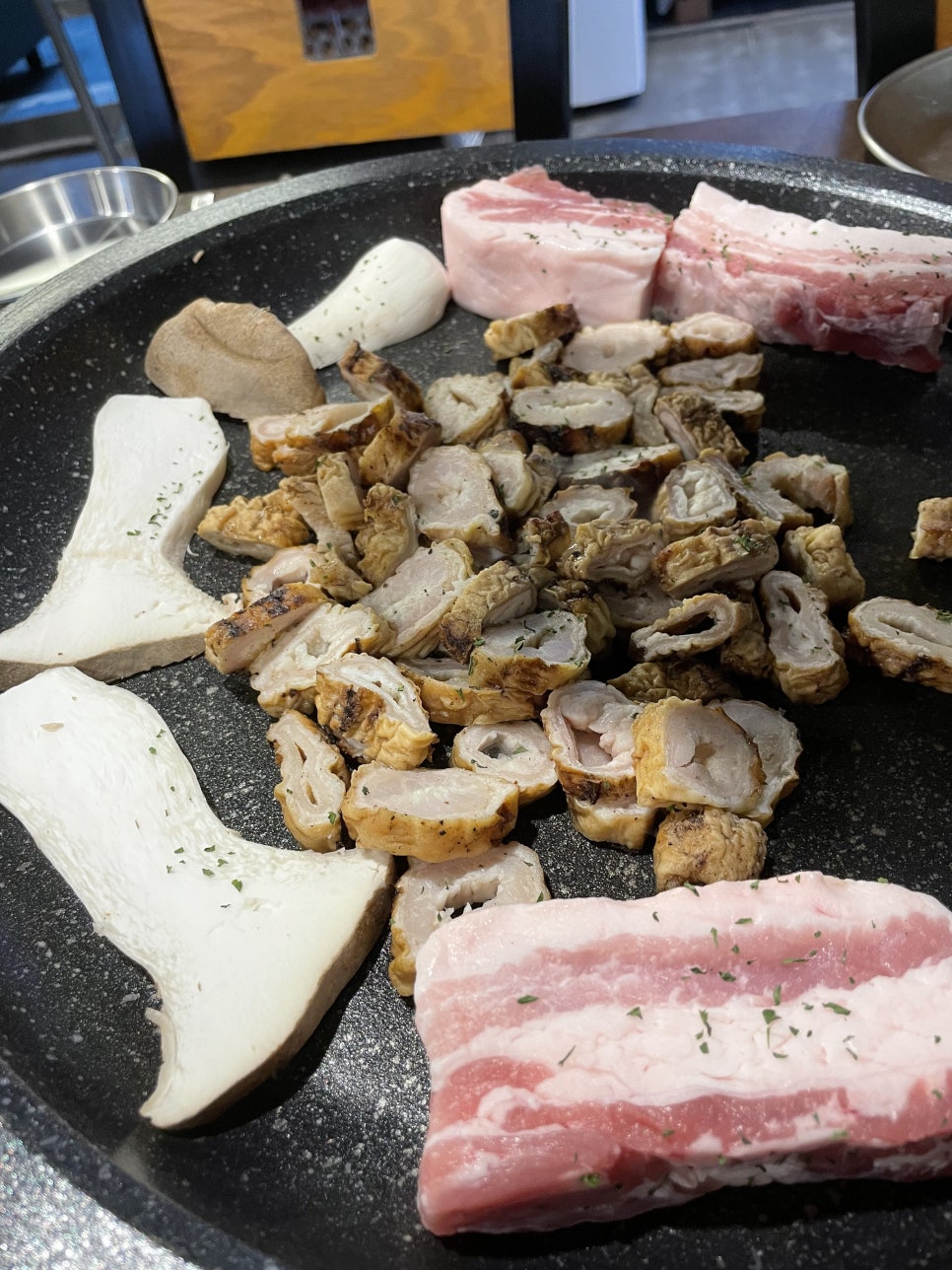 고기반막창반 이미지