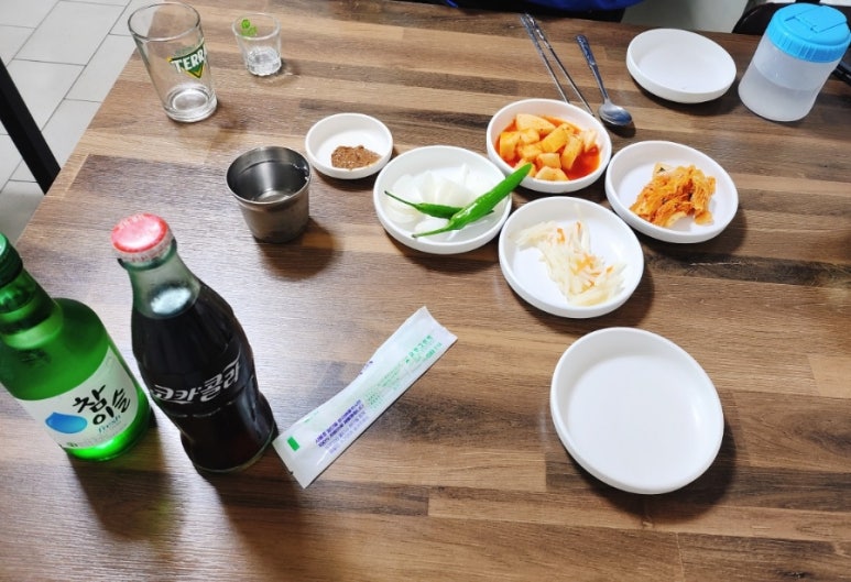 장터뼈다귀 이미지