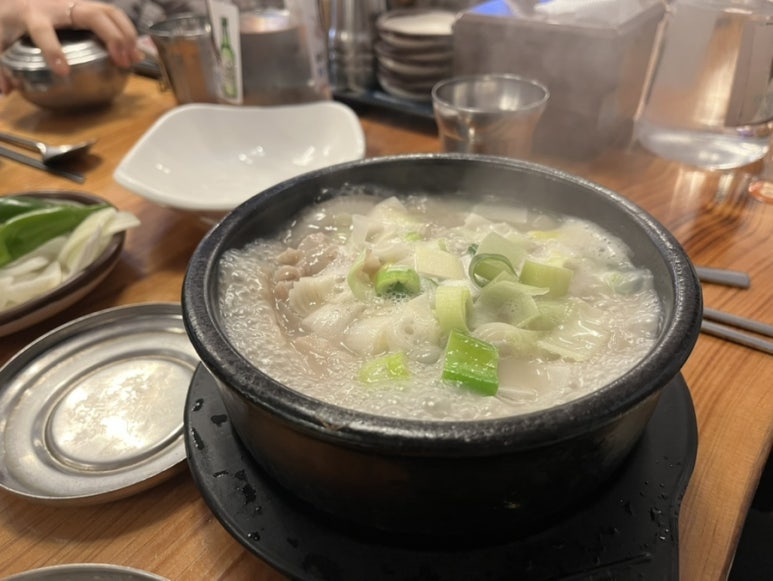 장수옥순대국 이미지