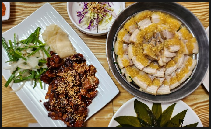 홍천족발 이미지