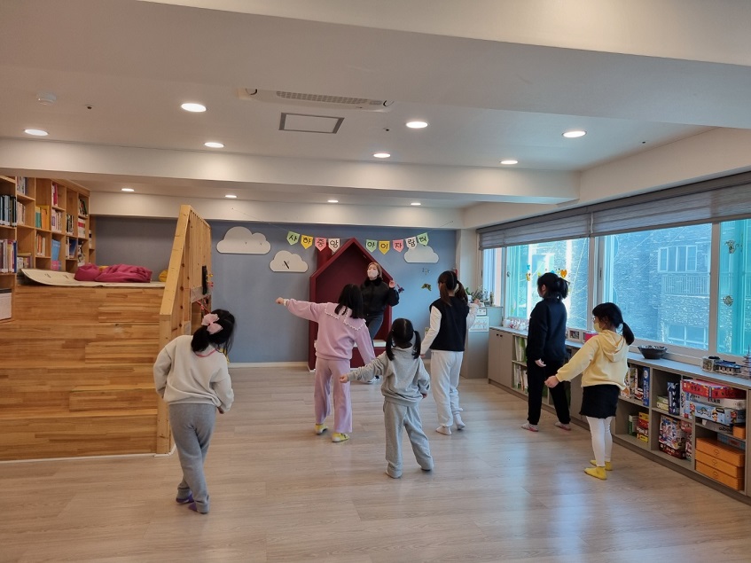 방과후방송댄스 이미지