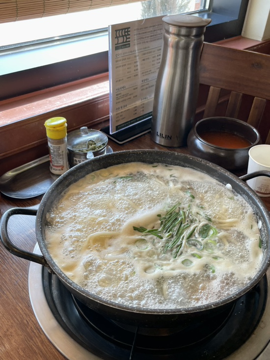 포도밭할머니칼국수 이미지