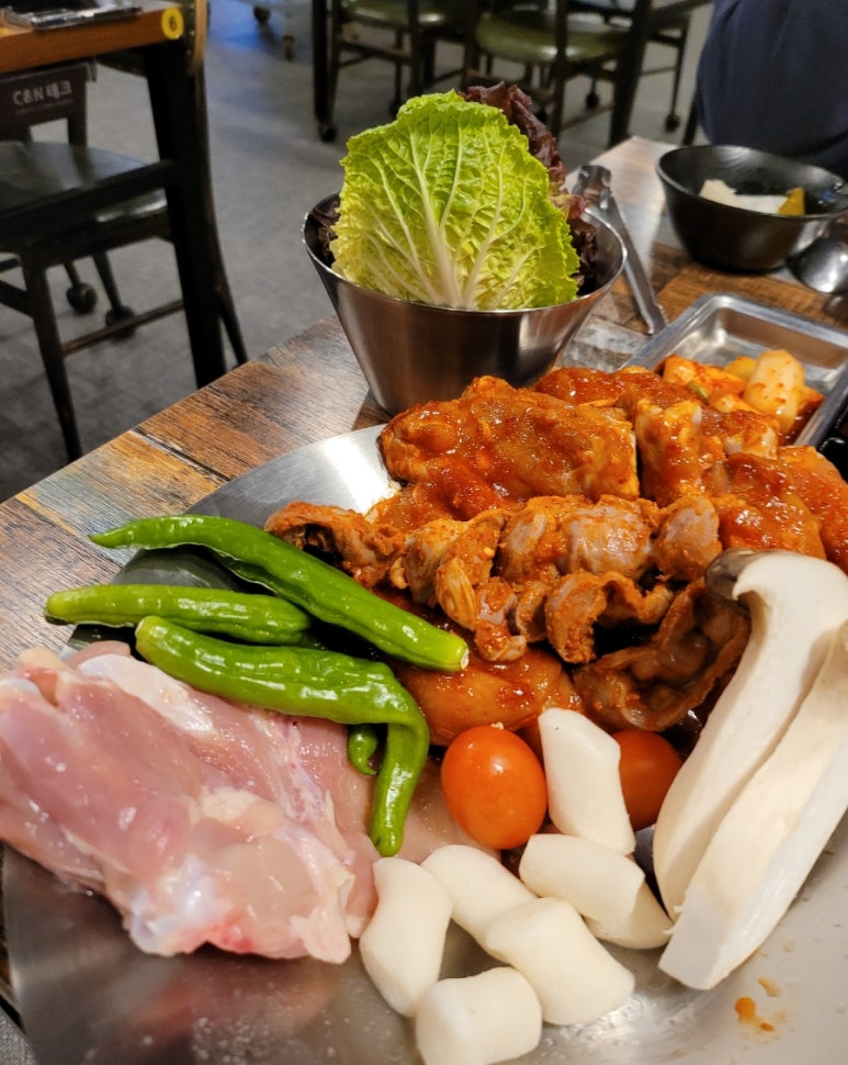 청주왕숯불닭갈비 이미지
