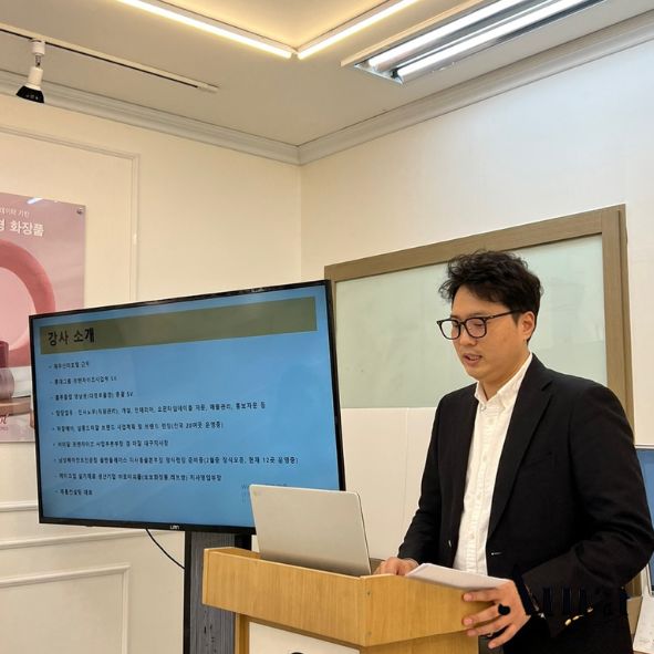맨남성헤어살롱 이미지