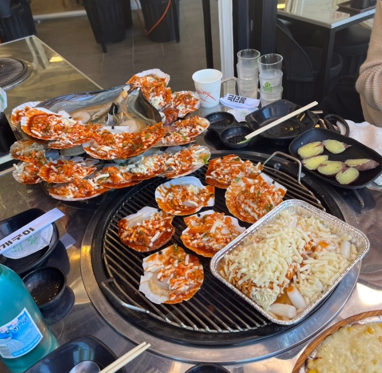 불타는조개구이 이미지