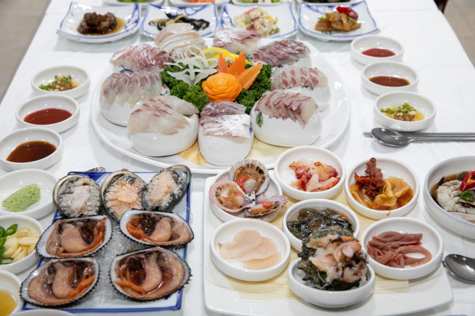 몽돌밭횟집 이미지