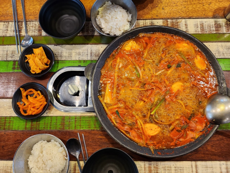 일층집의정부부대찌개 이미지