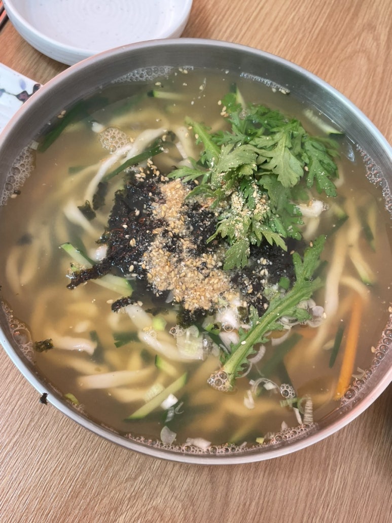 어머나!손칼국수 이미지