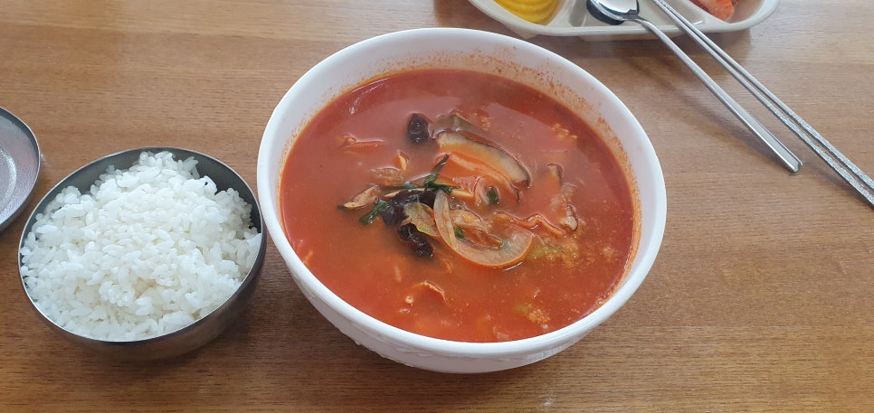 덕충반점 이미지
