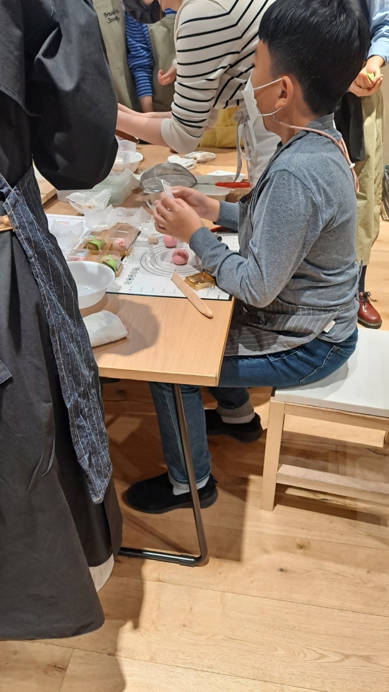 아띠웍스 이미지