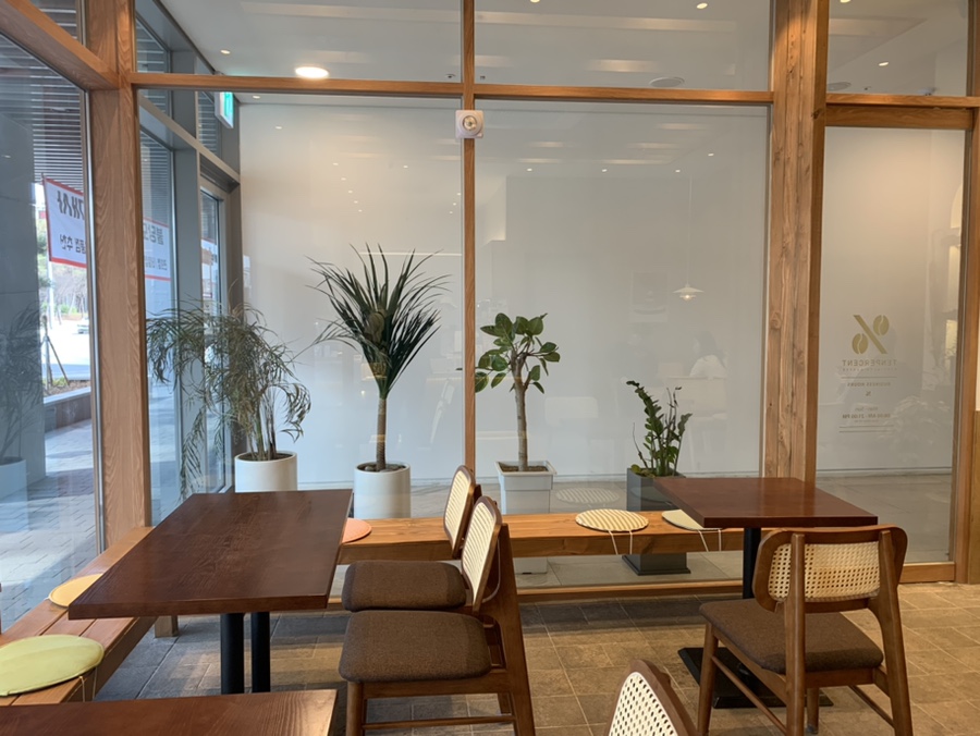 텐퍼센트 천안아산역점 이미지