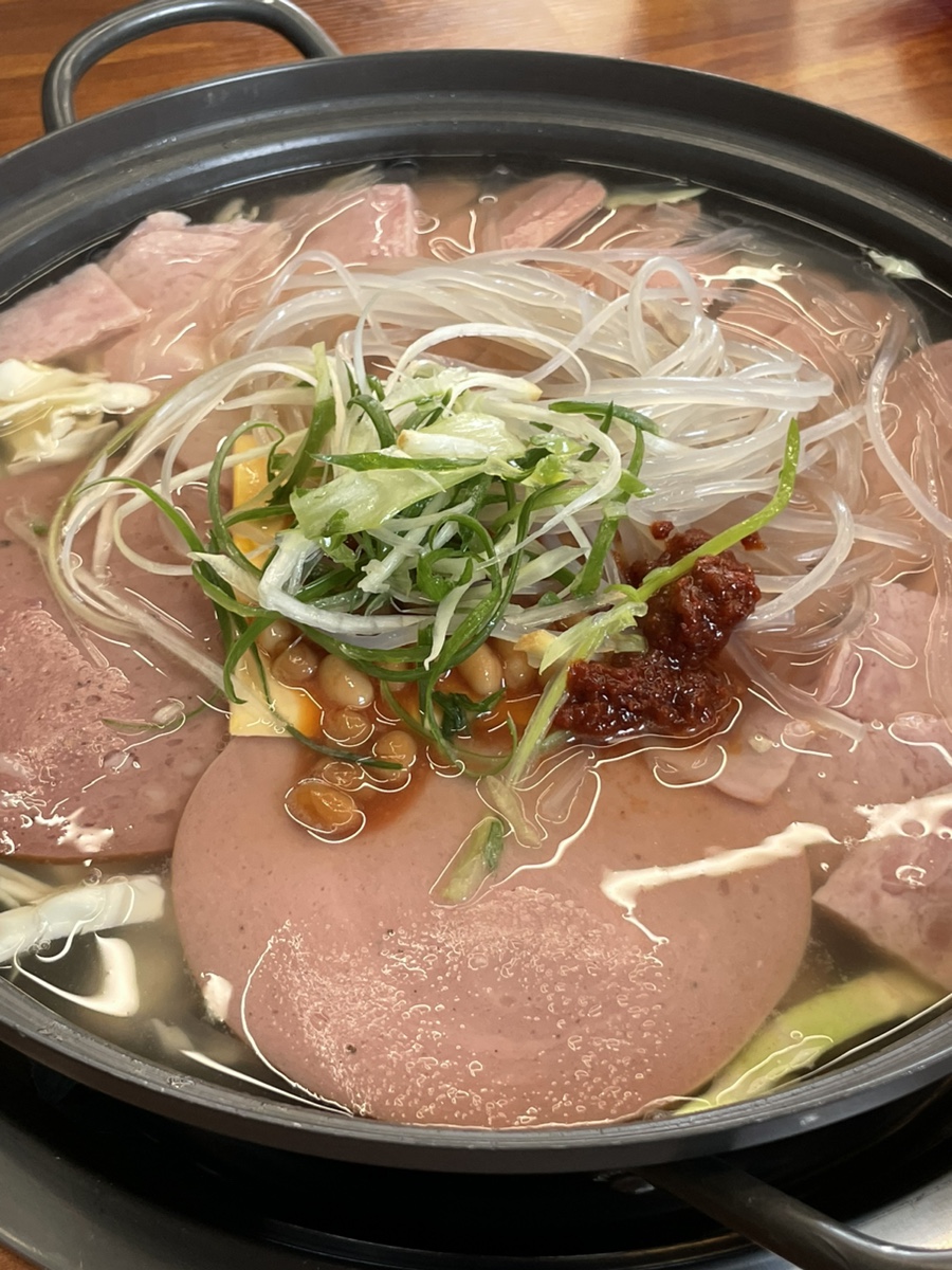 쌍둥이 부대찌개 이미지