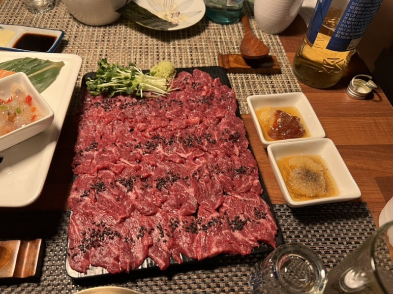 대령숙수의육회연어 이미지
