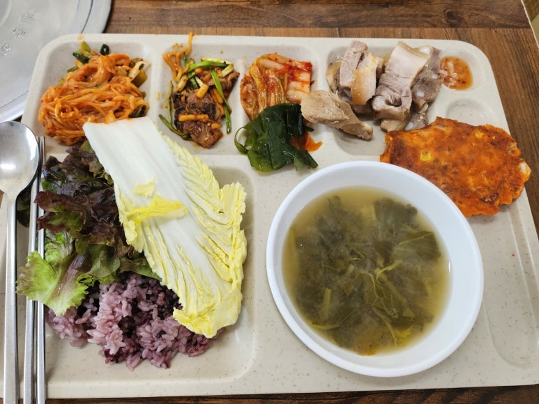 비하한식뷔페 이미지