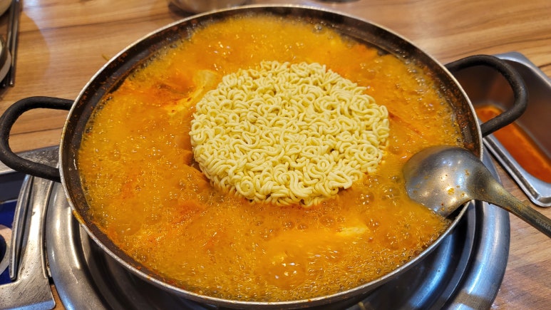월수금돼지김치찌개&생삼겹살 이미지