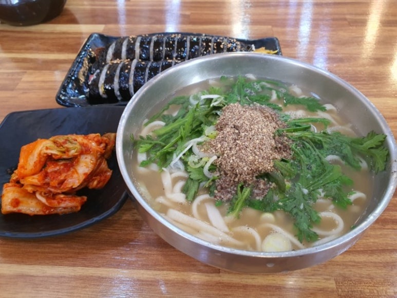 본가칼국수 이미지