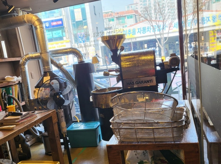 셋뎀프리커피 이미지