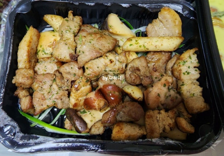 배달삼겹삼반 이미지