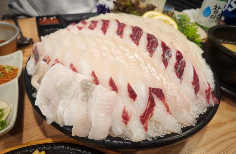 그물에걸린바다풍경 이미지
