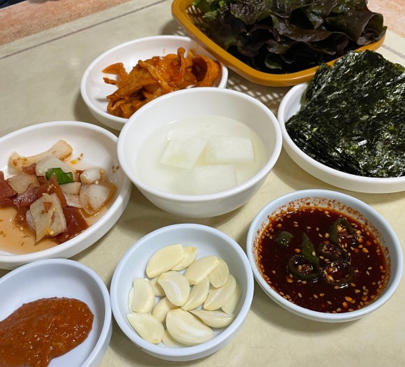 원조촌돼지 이미지