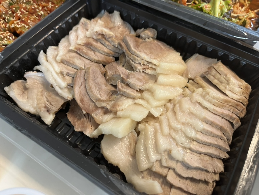 탐라왕족발 이미지