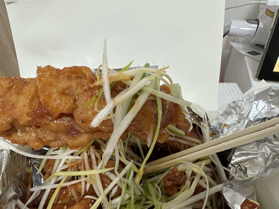 거농치킨 이미지