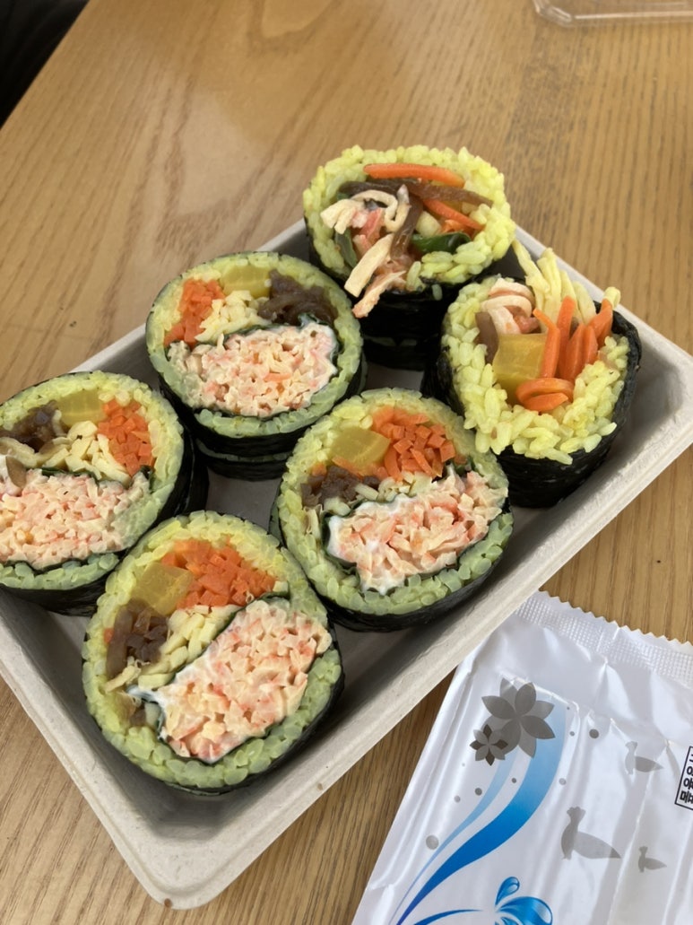LGO 김밥 이미지