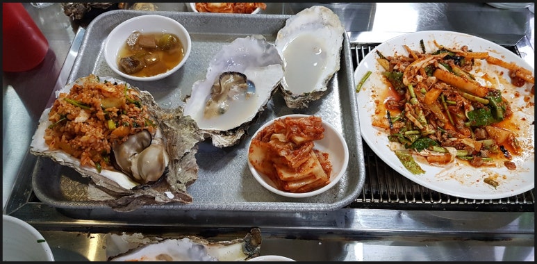벚굴식당 이미지
