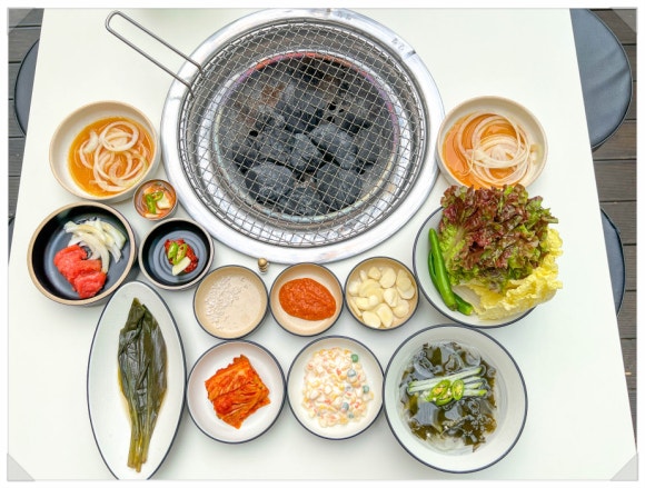 삼겹숯불구이 이미지