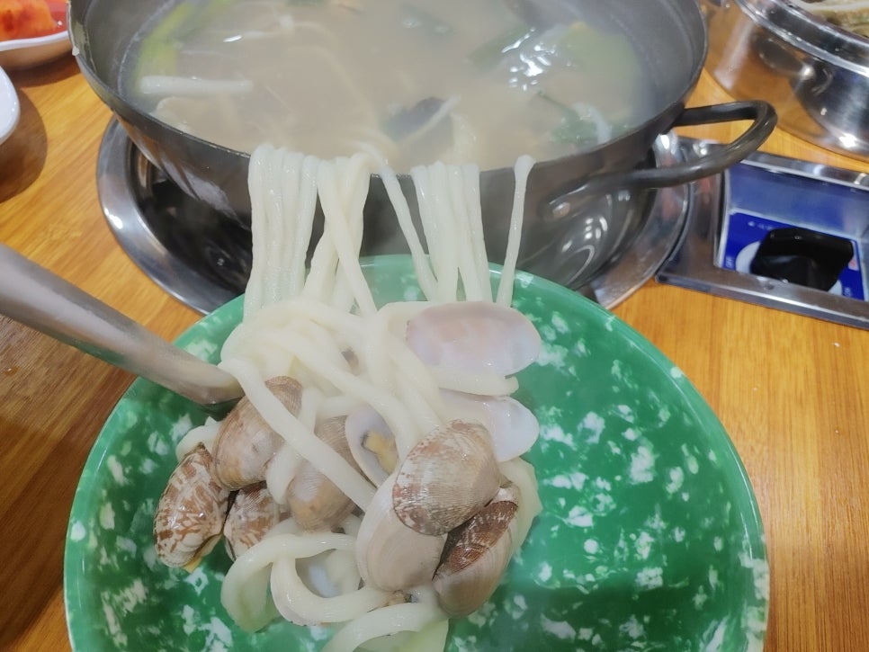 세엄마칼국수 이미지