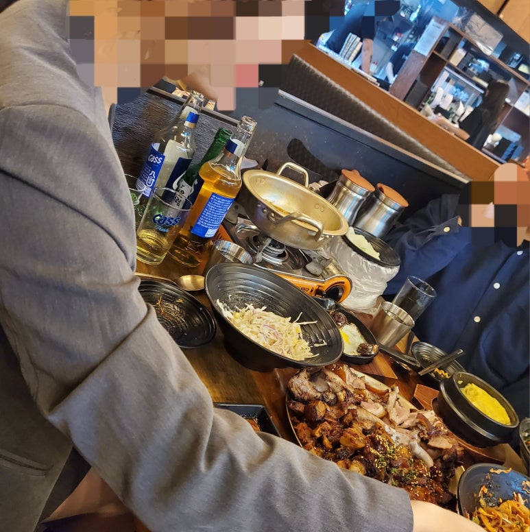 파이널나인홀덤펍전주 이미지