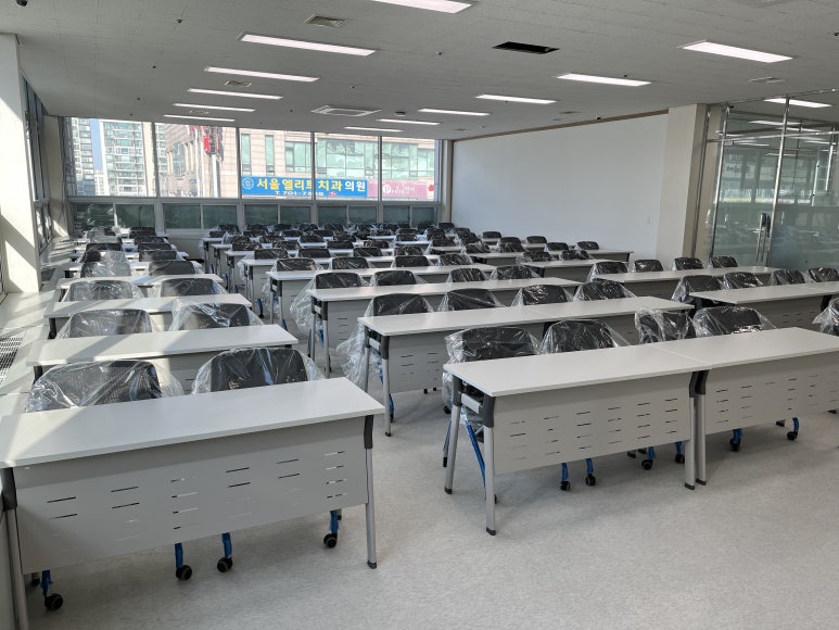 한국문예창작학원 이미지